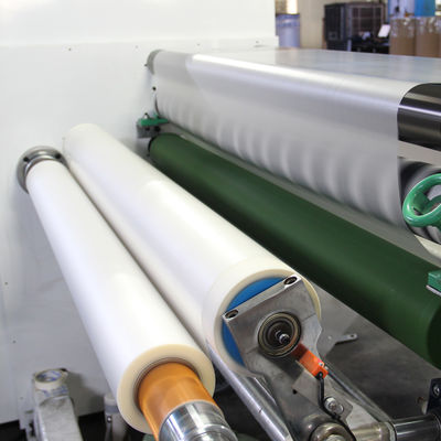 Dobra cena. Wprowadź swoje opakowania na kolejny poziom z bezdnową filmą do laminacji na zimno w Internecie