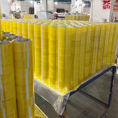 Dobra cena. Przezroczysta żółta mocna taśma klejąca BOPP do pakowania kartonów w Internecie